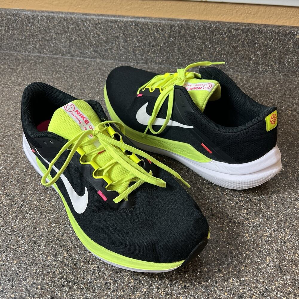 Nike Winflo 10 running shoes sneaker Men's Size 13 Lace Up Low Black Yellow Mesh